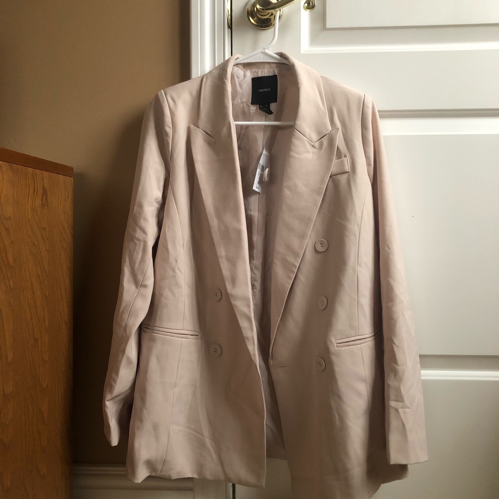 Women’s Cream Blazer